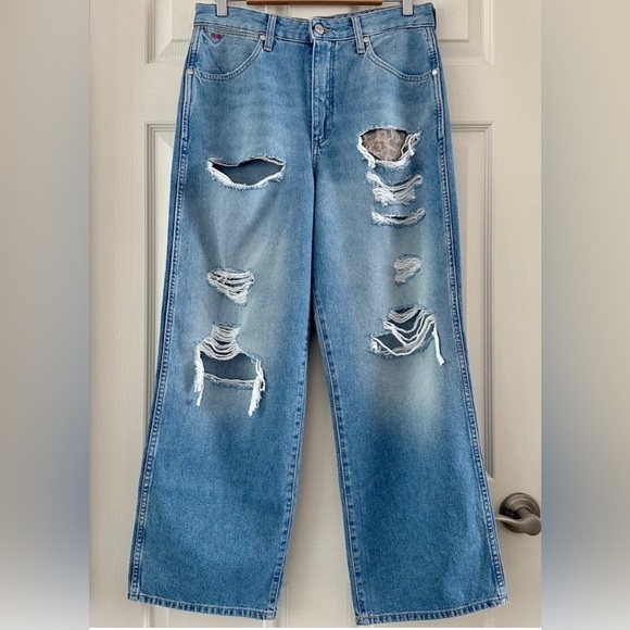 Wrangler X Fender Destroyed Loose Mom Jeans Pants 90s Western Festival Ripped 29 - Picture 3 of 14